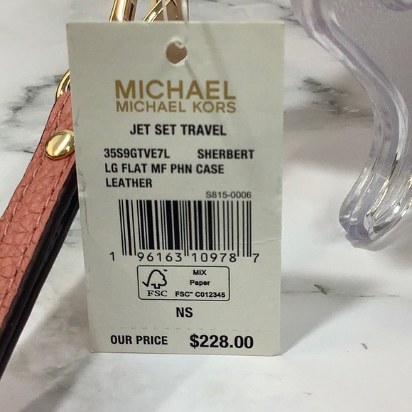 NWT Michael Kors Large Flat Multifunction Phone Case Pebbled Leather Wallet - Picture 5 of 5